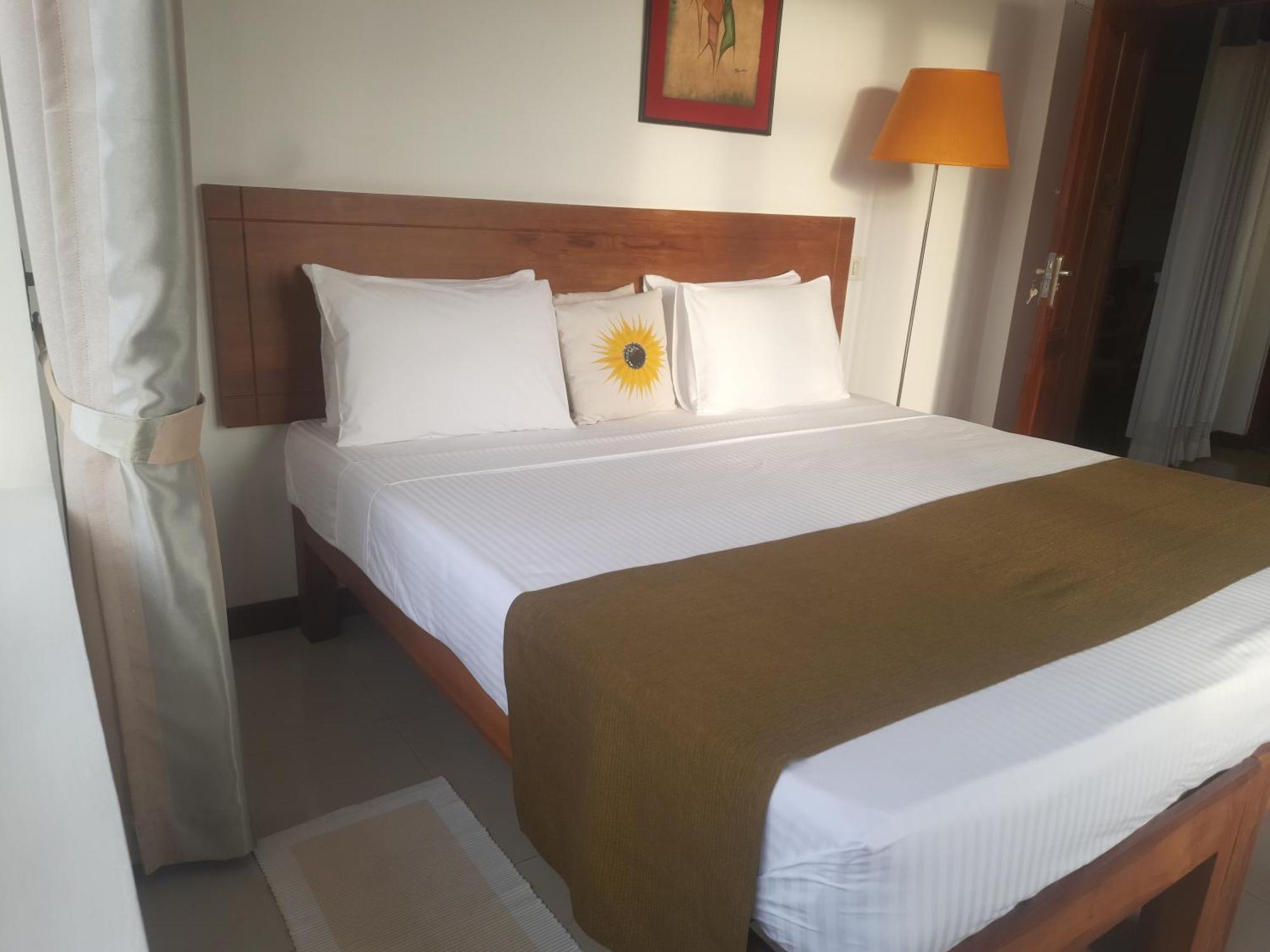 شقة Diyawanna Leisure راجاجيريا المظهر الخارجي الصورة